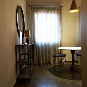 Camera standard con letto king size